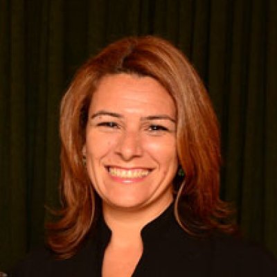 María C.